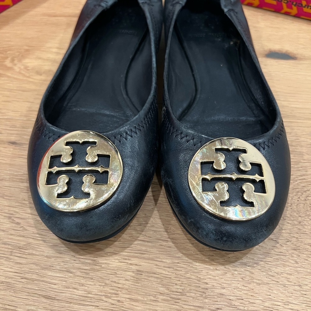 Tory Burch Classic Reva Ballet Flats, size 7, black & gold